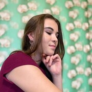  ,  Varya, 21