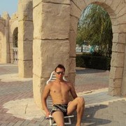  ,   Klark, 34 ,  