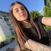  ,  Kira, 24