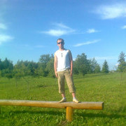  ,  Aleksis, 32