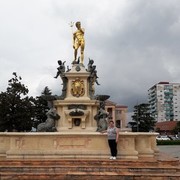  ,   Suyzi, 42 ,   ,   , c 