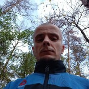  Goddard,   , 32 ,   ,   