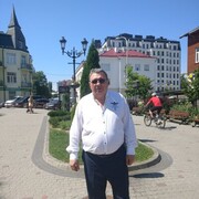  ,   Victor, 67 ,   c 