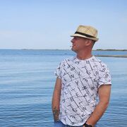 ����� ����