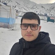  ,  Izzatillo, 32