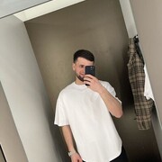  ,  Umar, 25