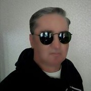 ,  Dato, 44