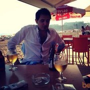  ,   Tarkan, 37 ,  