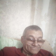  ,   Albert, 52 ,   ,   