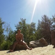  ,   Denis, 47 ,   ,   , c 