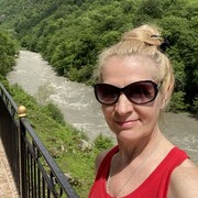  ,  Elena, 55