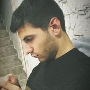  ,  Narek, 20