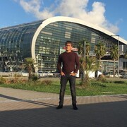  ,   Zaur, 32 ,     , c 