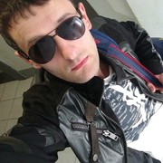  ,   Styop, 34 ,  