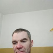  ,   Robert, 48 ,   