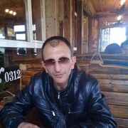  ,  Hovhannes, 35