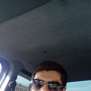  ,  Akil, 37
