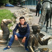  ,   Farhat, 35 ,   ,   , c 