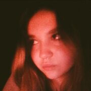  , 