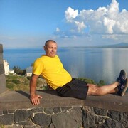  ,  Slava, 40