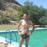  ,   Koos, 37 ,   