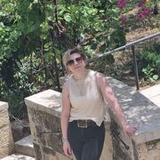  Hod HaSharon,   Ella, 37 ,   ,   , c 
