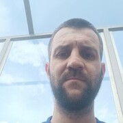  ,  Misha, 34