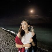  ,  Esmira, 25