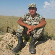  ,  Erlan, 38