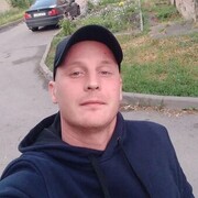  ,   Sergey, 33 ,   
