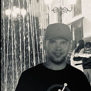  Hialeah,  Nik, 42