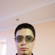  ,  Arman, 36