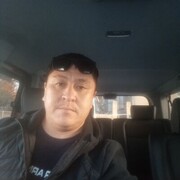  ,   Erik, 39 ,   ,   