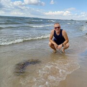  ,   Anton, 35 ,   ,   , c , 