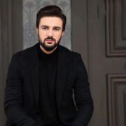  ,   Master, 40 ,     , c 