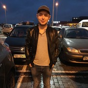  ,   Pavlo, 32 ,   