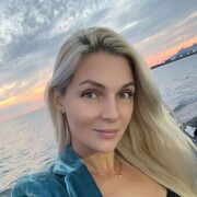  ,   Ekaterina, 39 ,   c 