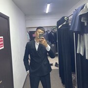  ,  Azat, 24
