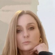  ,  Angela, 32