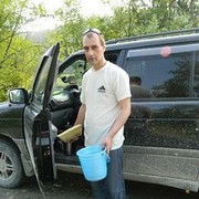  ,   Denis, 48 ,     , c 