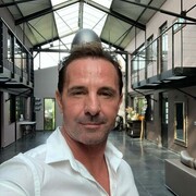 ���������� Bang Khen, ���� ������� Patrick John, 52 ����, ������������ ��� ������, ����� � ���������