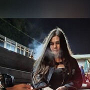  ,   Helena, 25 ,   