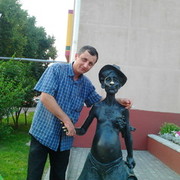  ,  Alex, 52