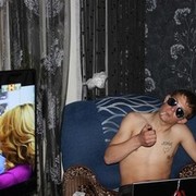  ,   Schokk, 34 ,   