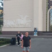  ,   Vadim, 42 ,   ,   