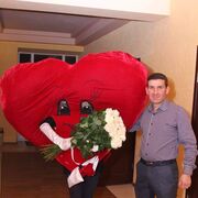  ,   Levon, 49 ,   ,   