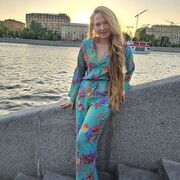  ,   Elle, 38 ,   ,   , c 