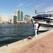  ,   Kate, 37 ,   