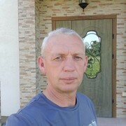  Veseli,  , 48