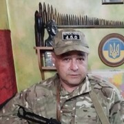  ,   Leo, 44 ,   ,   , c 